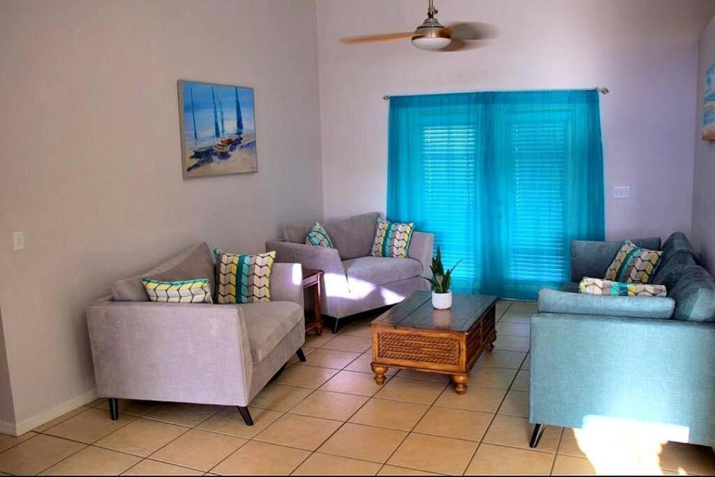 Spacious 4-Bedroom 2-Bath Abode Winter Haven Exterior photo