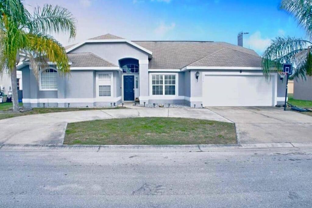 Spacious 4-Bedroom 2-Bath Abode Winter Haven Exterior photo
